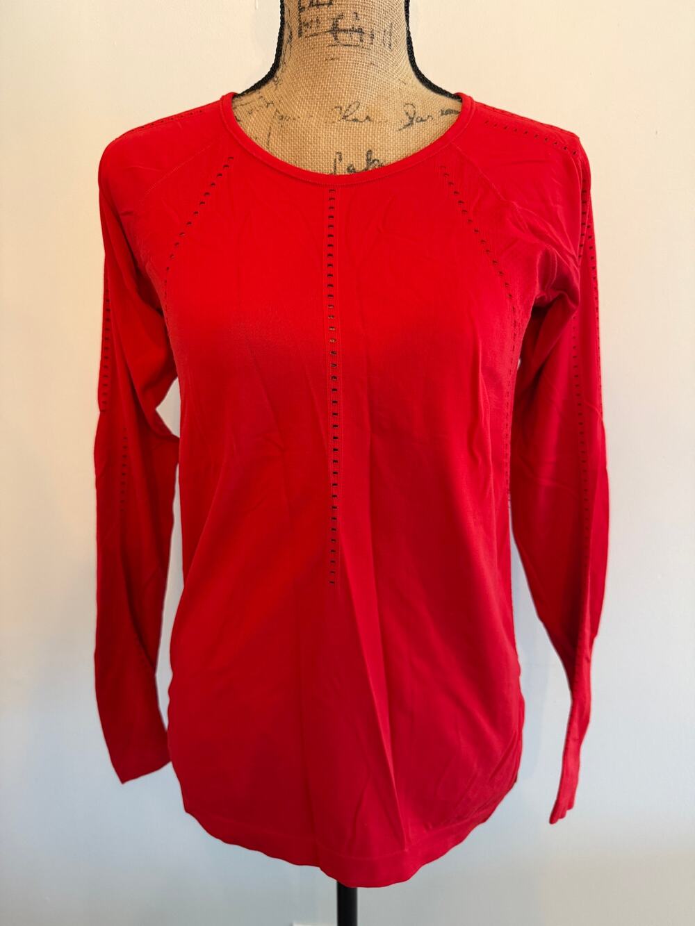 Athleta Women’s Red Long Sleeve Activewear Top Breathable Size Medium